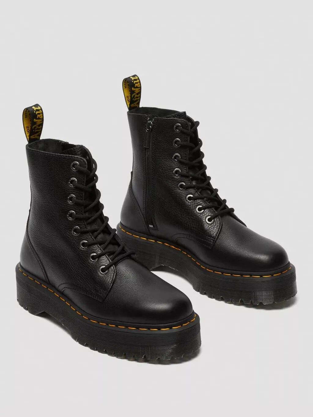 Ботинки женские Dr. Martens Jadon III высокие на платформе — изображение 3 из 9, черный