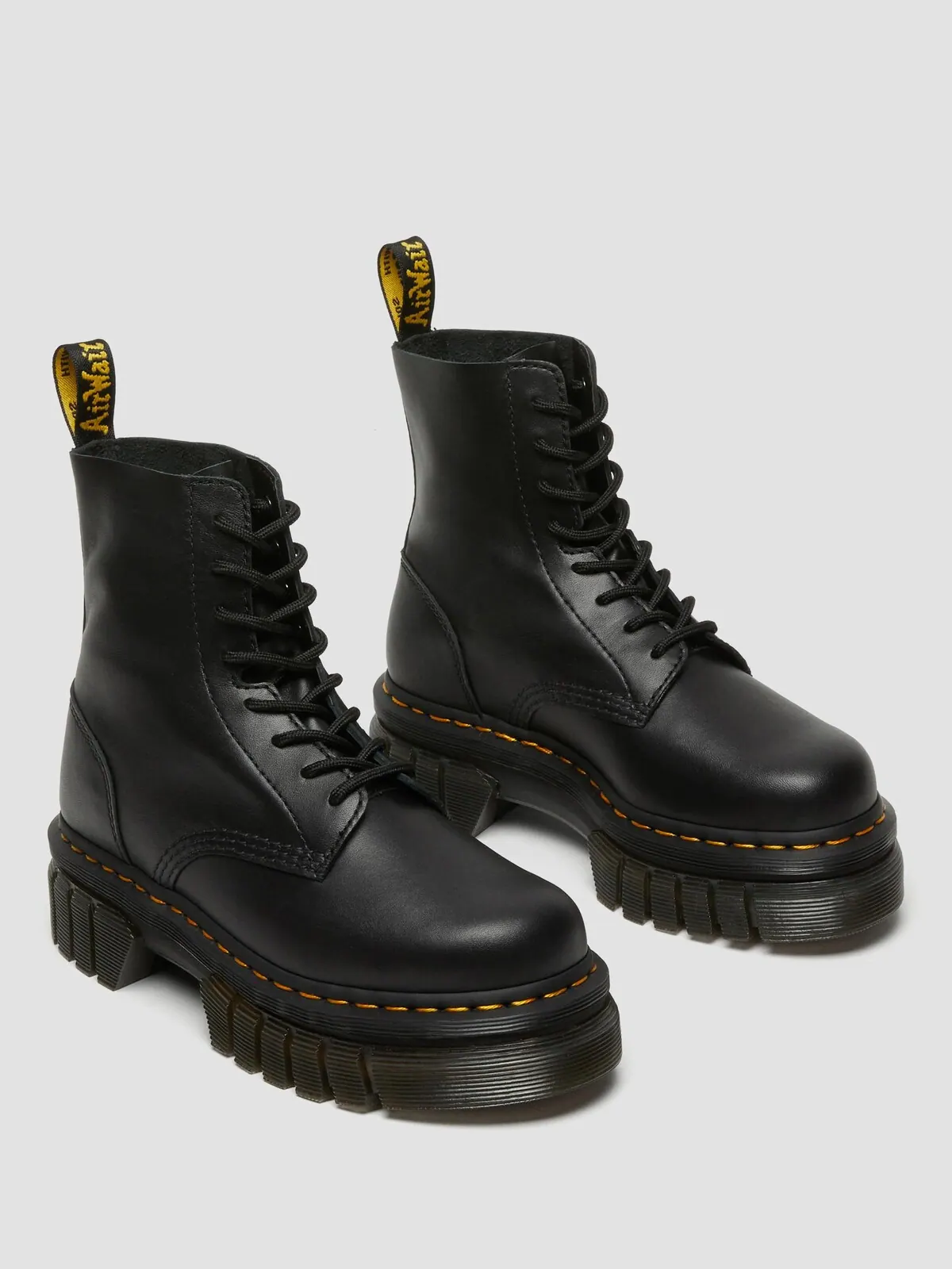 Ботильоны Dr. Martens Audrick на платформе из кожи наппа — изображение 10 из 10, черный