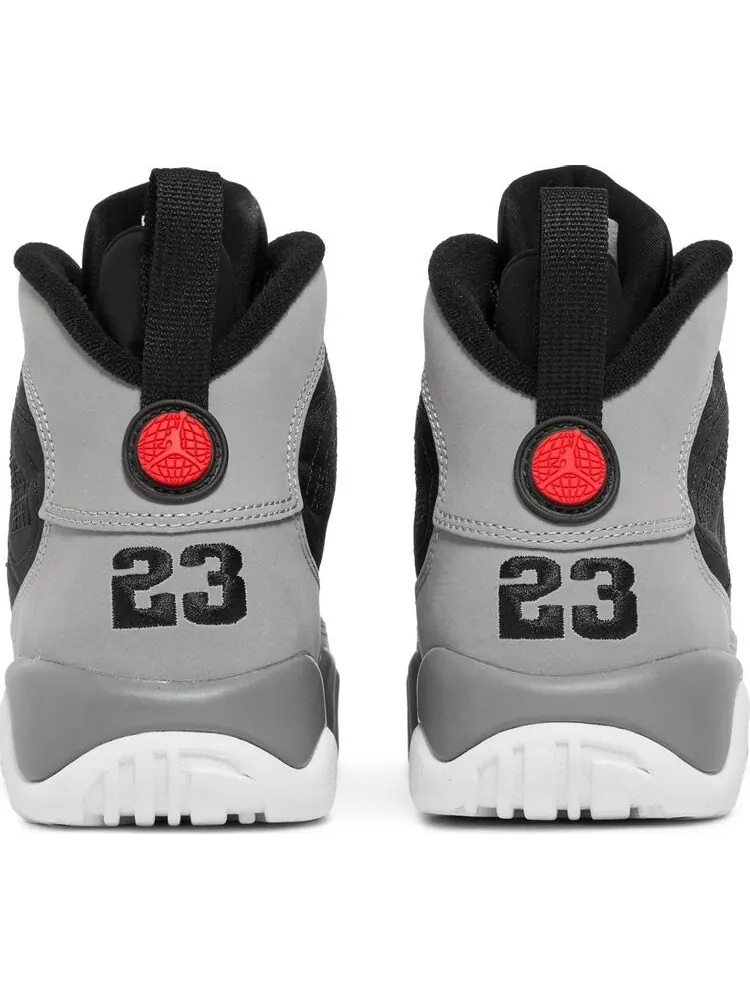 Кроссовки Air Jordan 9 Retro GS Particle Grey — изображение 6 из 8, серый