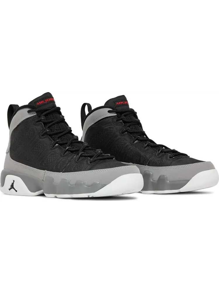 Кроссовки Air Jordan 9 Retro GS Particle Grey — изображение 8 из 8, серый