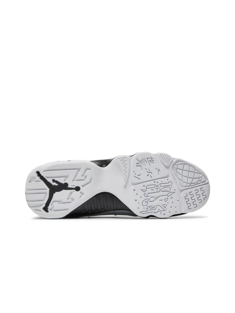 Кроссовки Air Jordan 9 Retro BG 'Barons' — изображение 4 из 4, белый