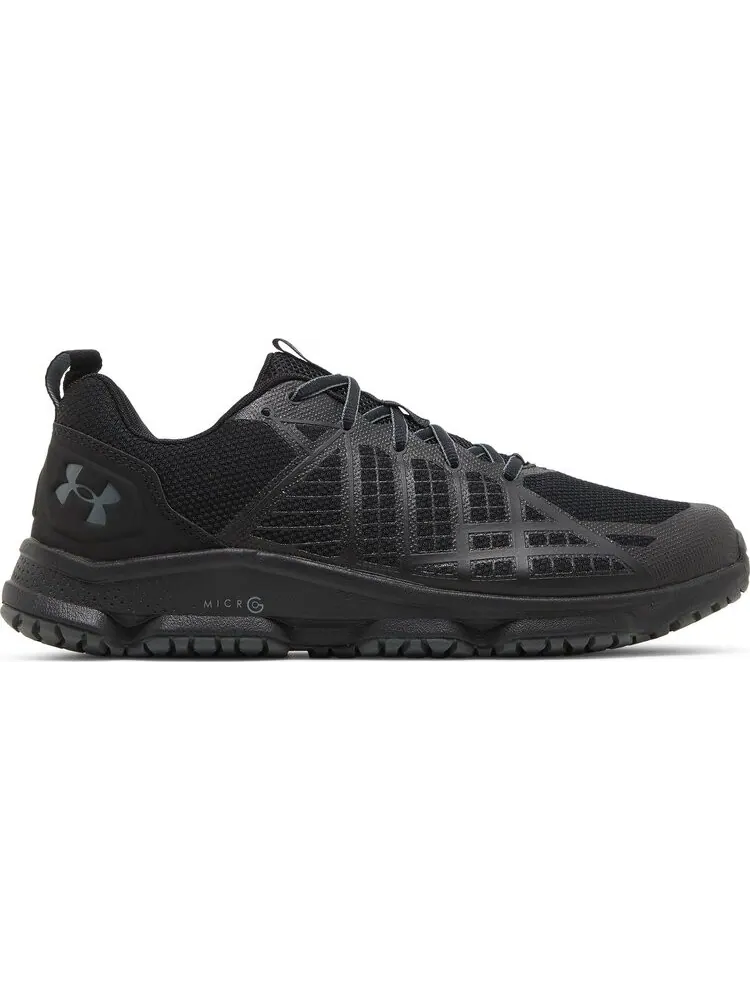 Кроссовки Under Armour Micro G Strikefast Black Pitch Grey — изображение 1 из 8, черный