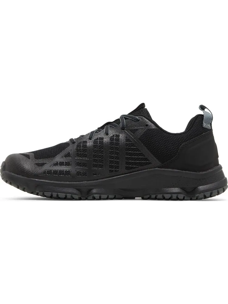 Кроссовки Under Armour Micro G Strikefast Black Pitch Grey — изображение 3 из 8, черный