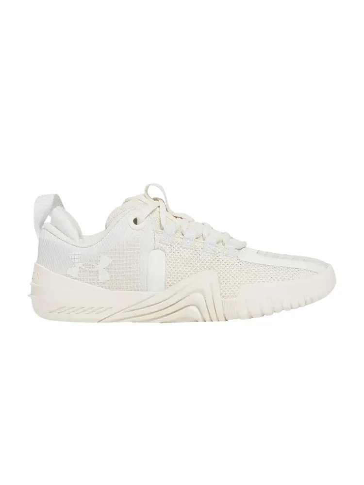 Кроссовки Wmns TriBase Reign 6 'Ivory Dune' — изображение 1 из 1, слоновая кость