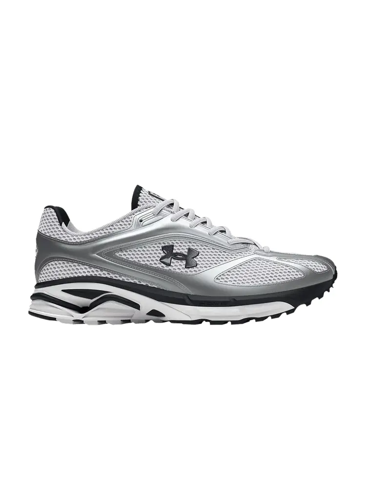 Кроссовки Under Armour Apparition Metallic Silver Black — изображение 1 из 1, серебряный
