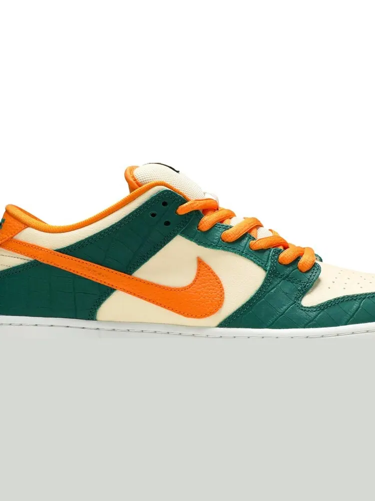 Кроссовки Nike Dunk Low Pro SB 'Legion Pine' — изображение 2 из 8, зеленый