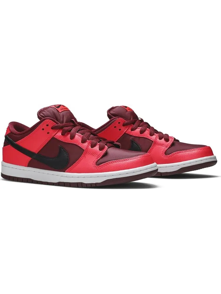 Кроссовки Nike Dunk Low SB 'Laser Crimson' — изображение 8 из 8, красный