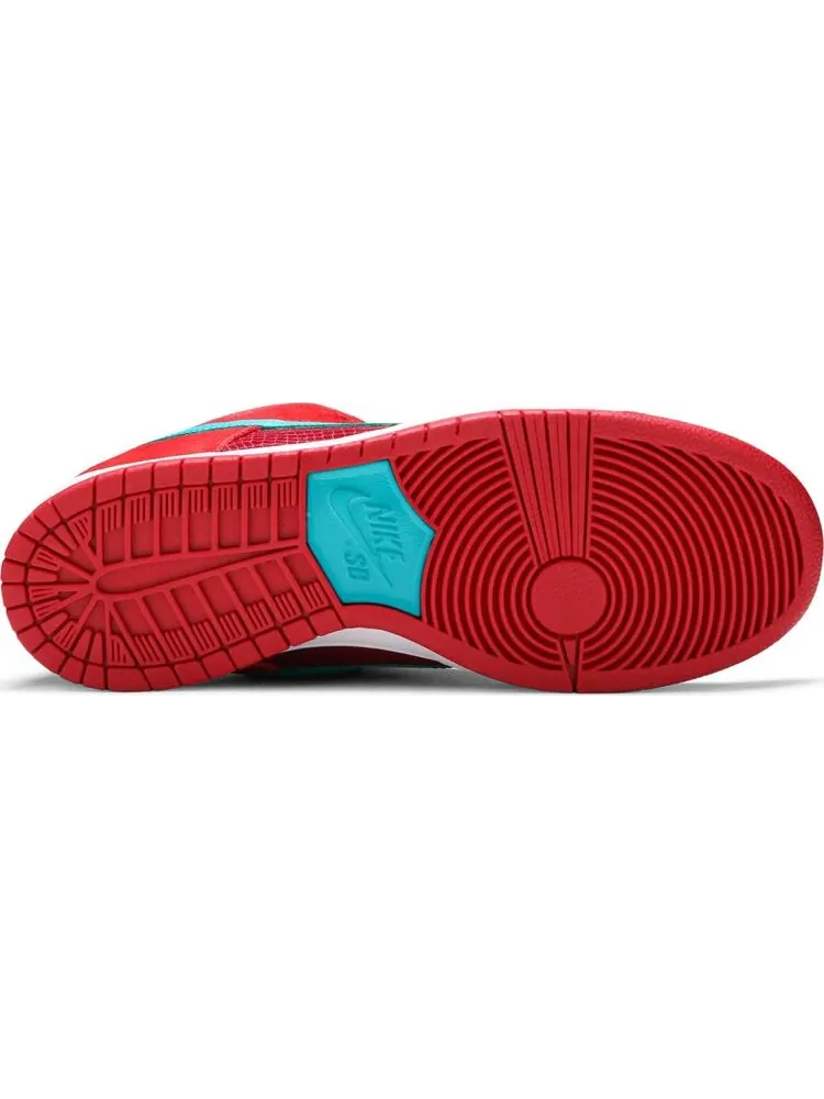 Кроссовки Nike Dunk Low Pro SB 'Brickhouse Turbo Green' — изображение 4 из 8, красный