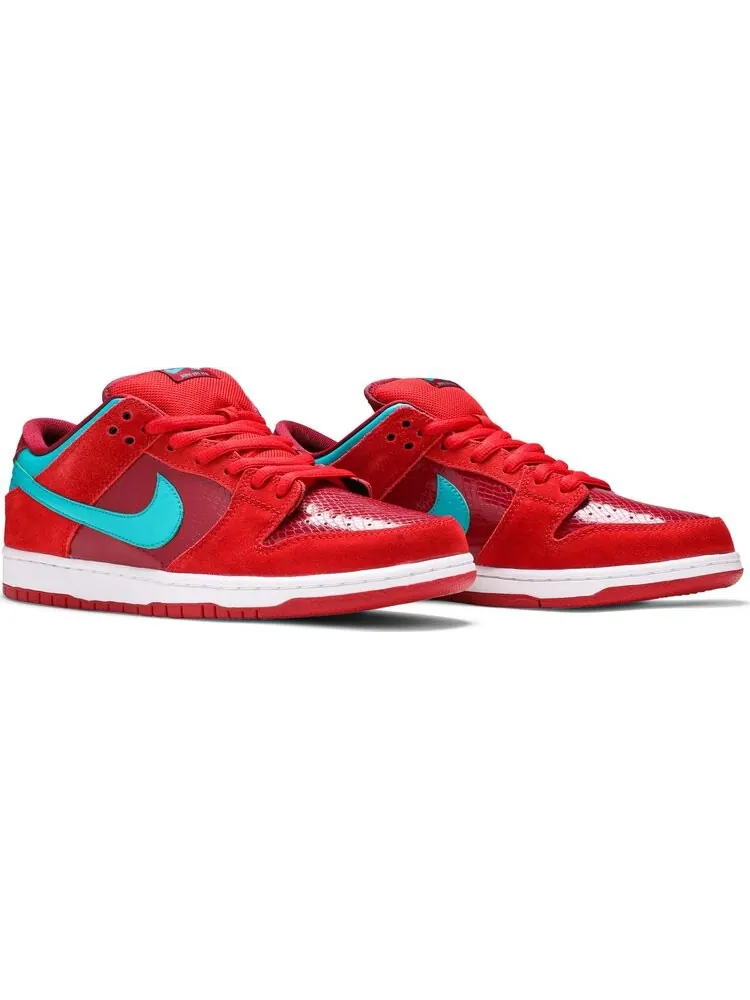 Кроссовки Nike Dunk Low Pro SB 'Brickhouse Turbo Green' — изображение 8 из 8, красный