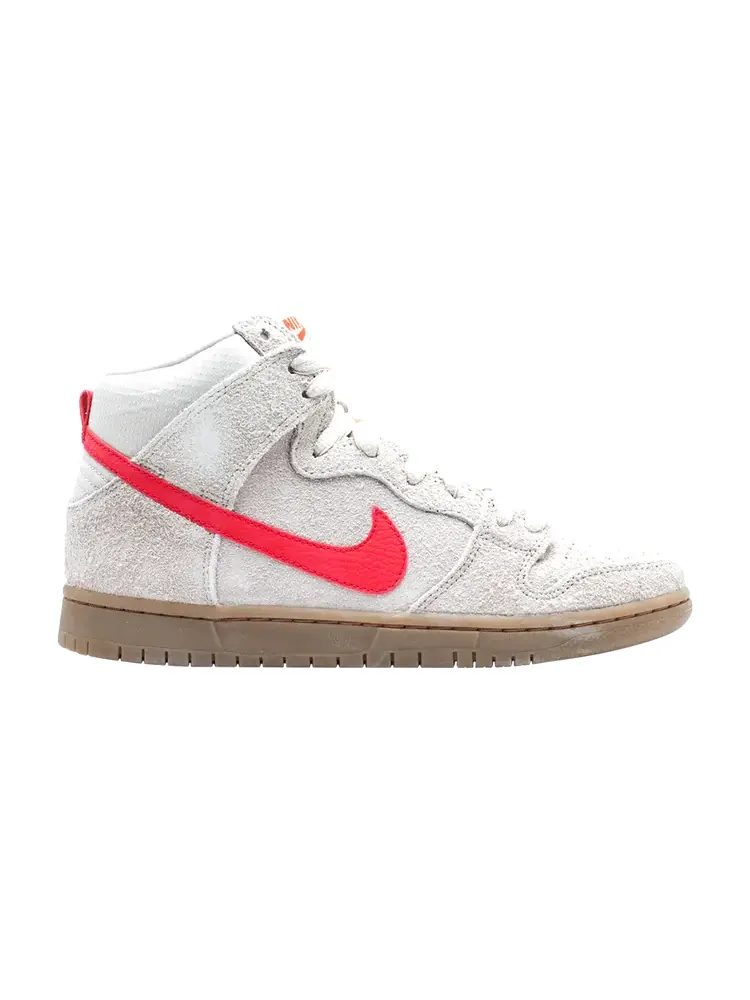 Кроссовки Nike Dunk High Pro SB 'Birch Hyper Red' — изображение 1 из 4, загар