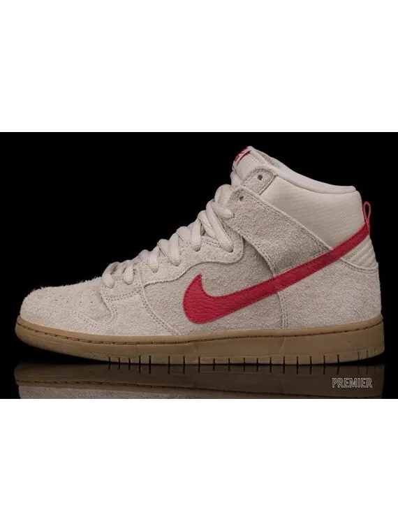 Кроссовки Nike Dunk High Pro SB 'Birch Hyper Red' — изображение 2 из 4, загар