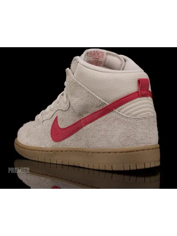 Кроссовки Nike Dunk High Pro SB 'Birch Hyper Red' — изображение 4 из 4, загар