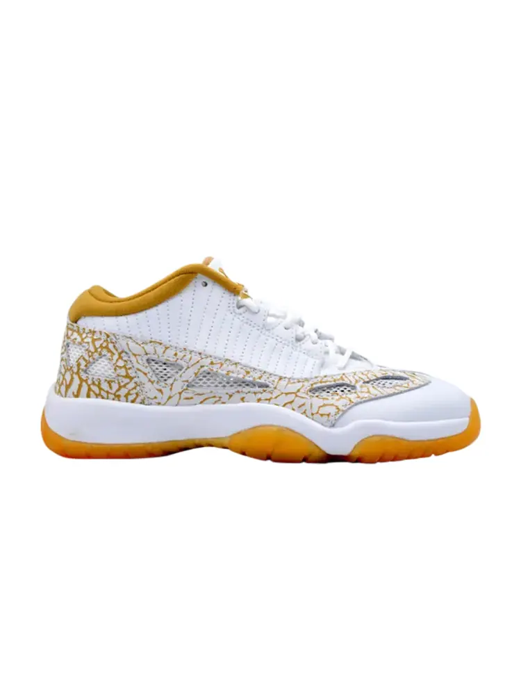 Кроссовки Air Jordan 11 Retro Low Gs — изображение 1 из 1, белый