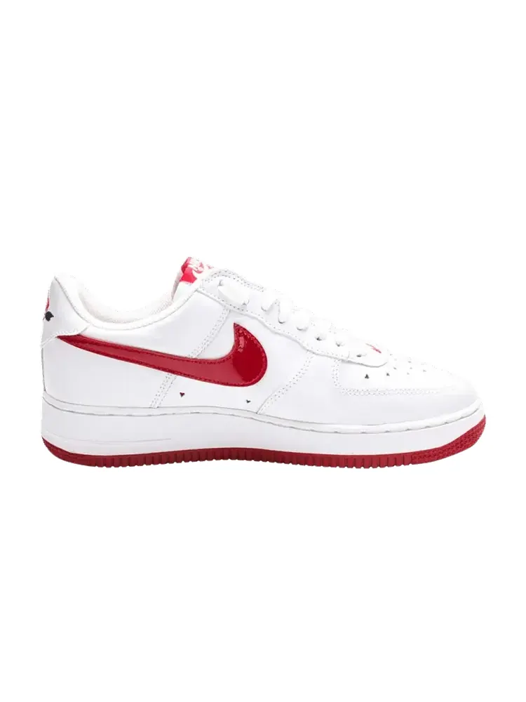 Кроссовки Nike Wmns Air Force 1 'Valentines Day' — изображение 1 из 1, белый/-красный