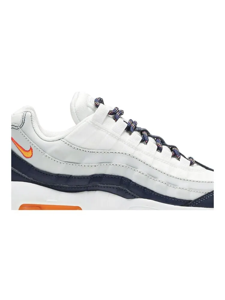 Кроссовки Nike Wmns Air Max 95 'Navy Orange' — изображение 2 из 4, белый