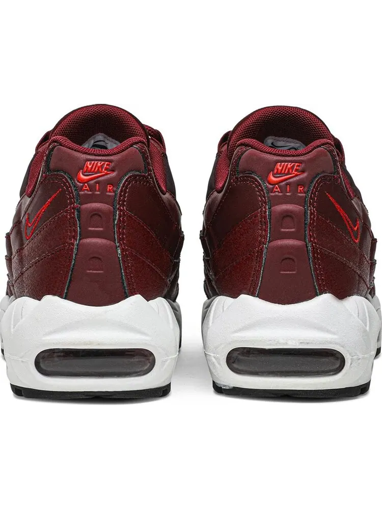 Кроссовки Nike Wmns Air Max 95 'Team Red' — изображение 6 из 8, красный
