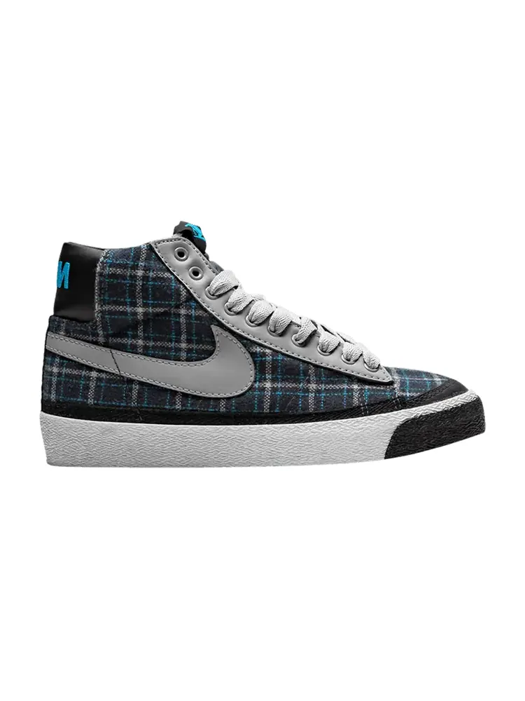 Кроссовки Nike Wmns Blazer Mid 'X-Girl' — изображение 1 из 1, серый--черный