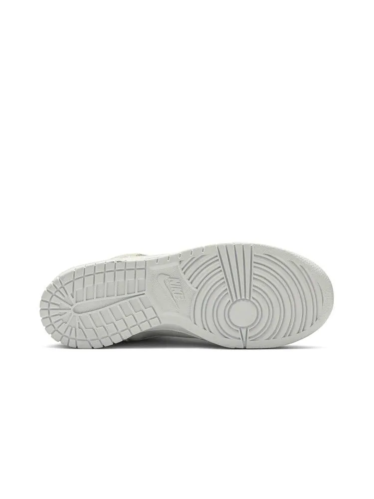 Кроссовки Nike Dunk High GS — изображение 4 из 8, белый
