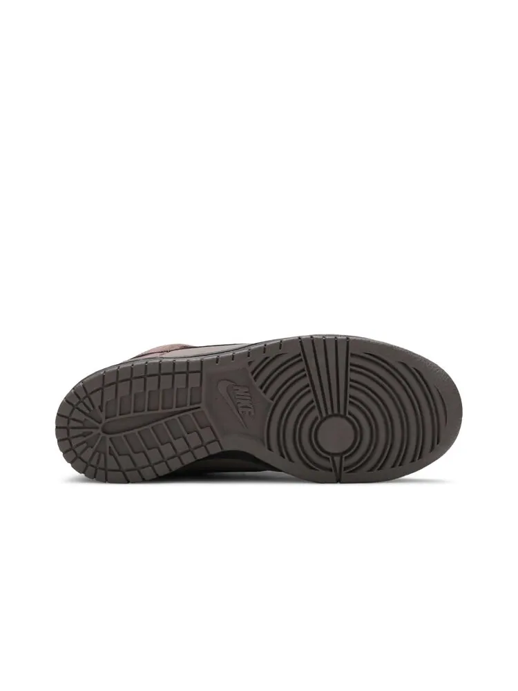 Кроссовки Nike Dunk High GS 'Dark Mushroom' — изображение 4 из 4, коричневый