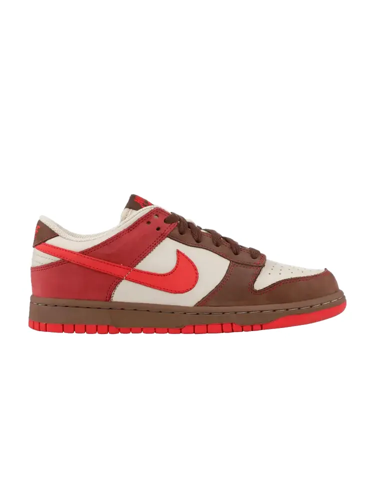 Кроссовки Nike Wmns Dunk Low — изображение 1 из 1, бежевый
