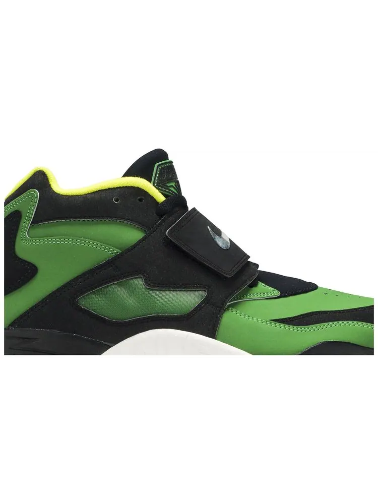 Кроссовки Nike Air Diamond Turf 'Oregon Ducks' — изображение 2 из 8, зеленый