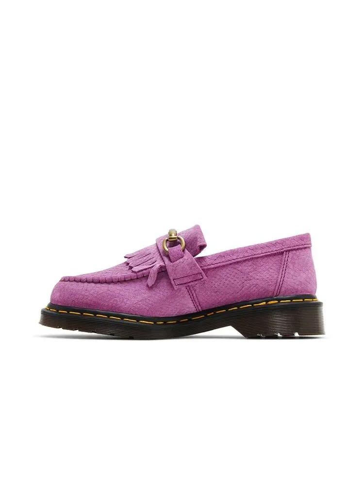 Кроссовки Dr. Martens Adrian Snaffle Repello Emboss Suede Kiltie Loafer Thrift Pink — изображение 3 из 6, розовый