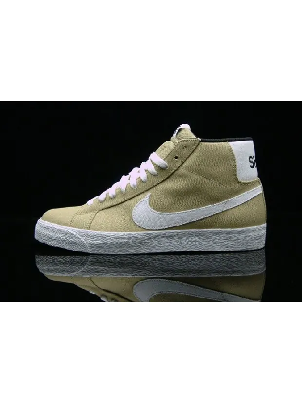 Кроссовки Nike Blazer SB 'Lost' — изображение 2 из 4, загар
