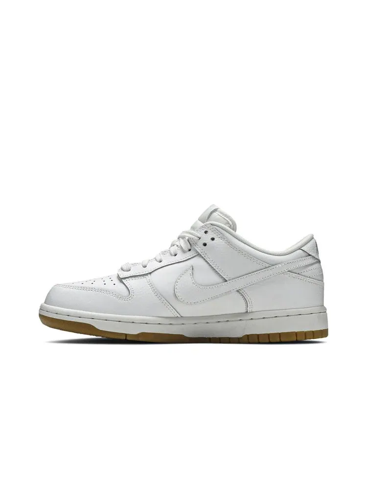 Кроссовки Nike Wmns Dunk Low — изображение 3 из 8, белый