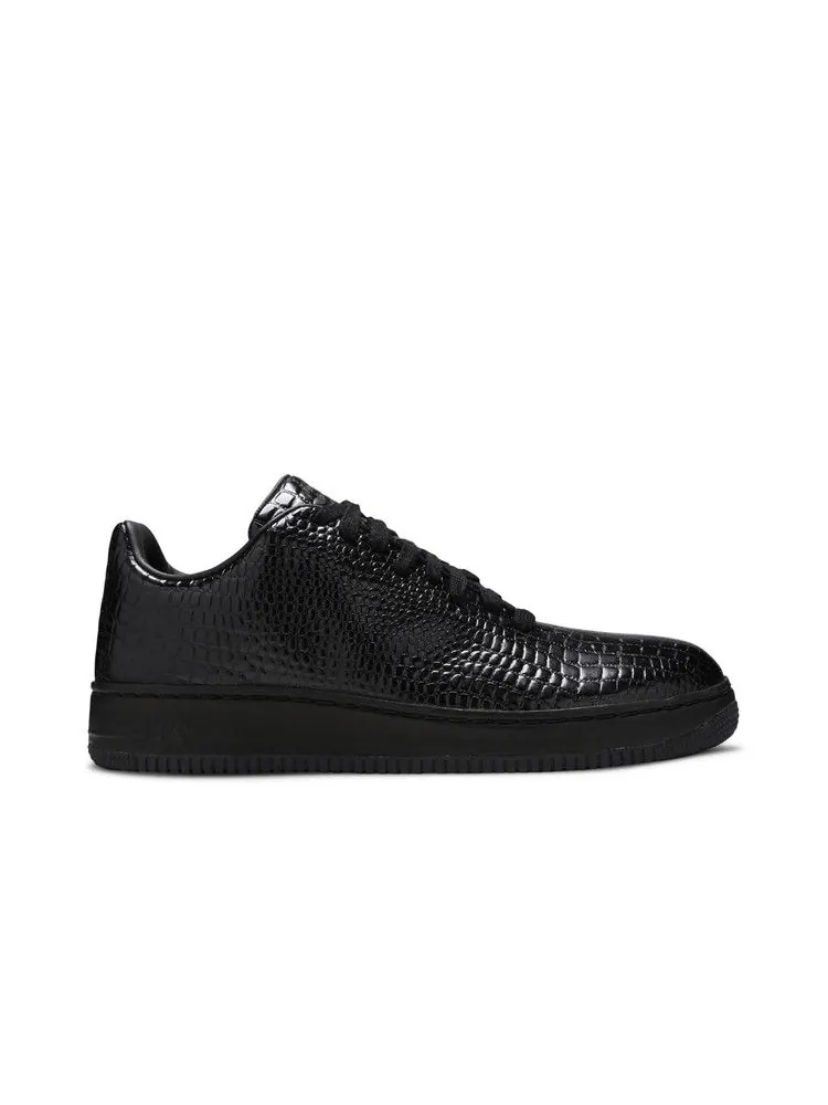 Кроссовки Nike Air Force 1 Supreme — изображение 2 из 9, черный
