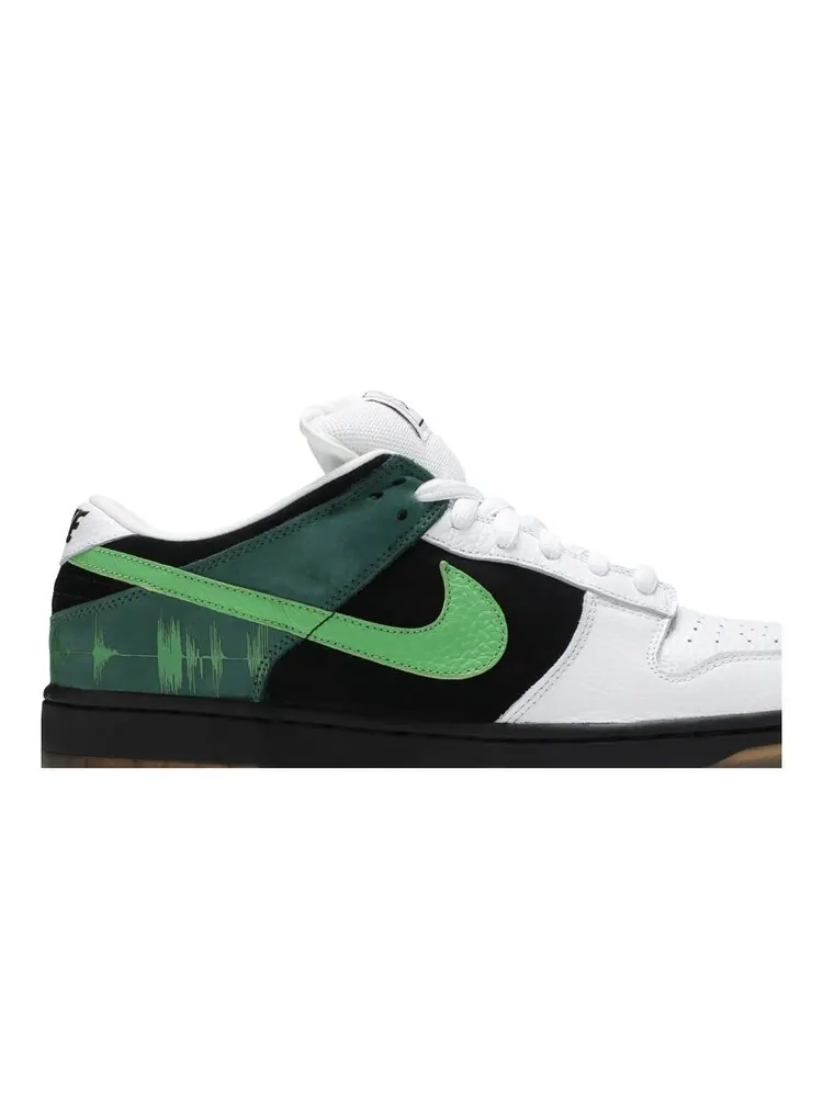 Кроссовки Nike Dunk Low Premium SB 'C & K' — изображение 2 из 4, черный