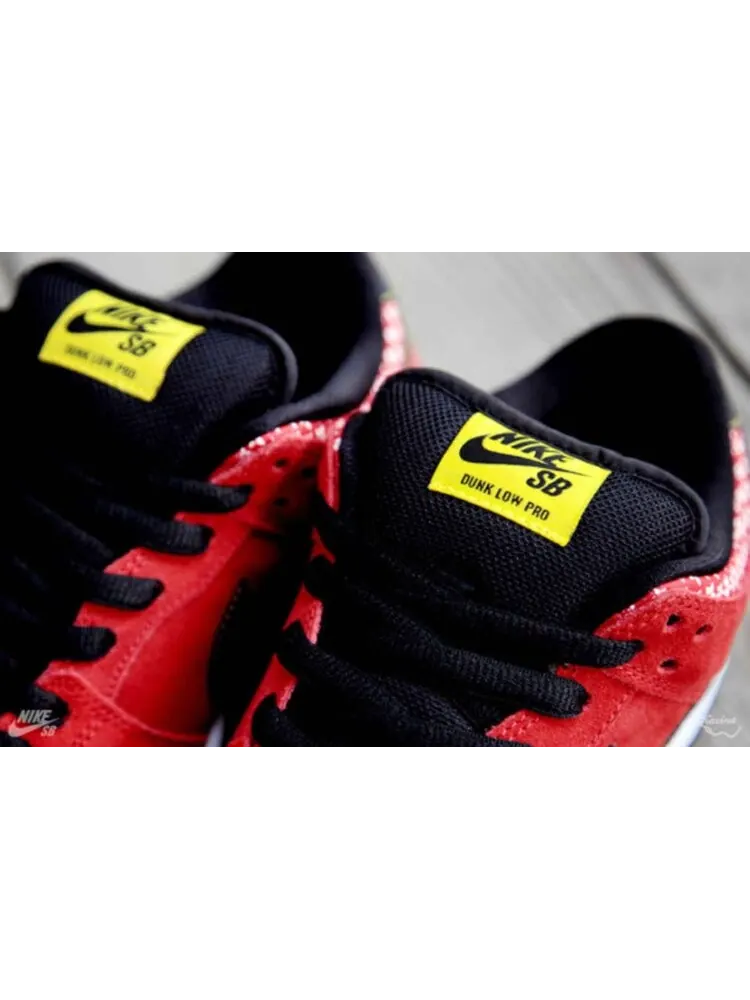 Кроссовки Nike Dunk Low Premium SB 'Firecracker' — изображение 3 из 4, красный