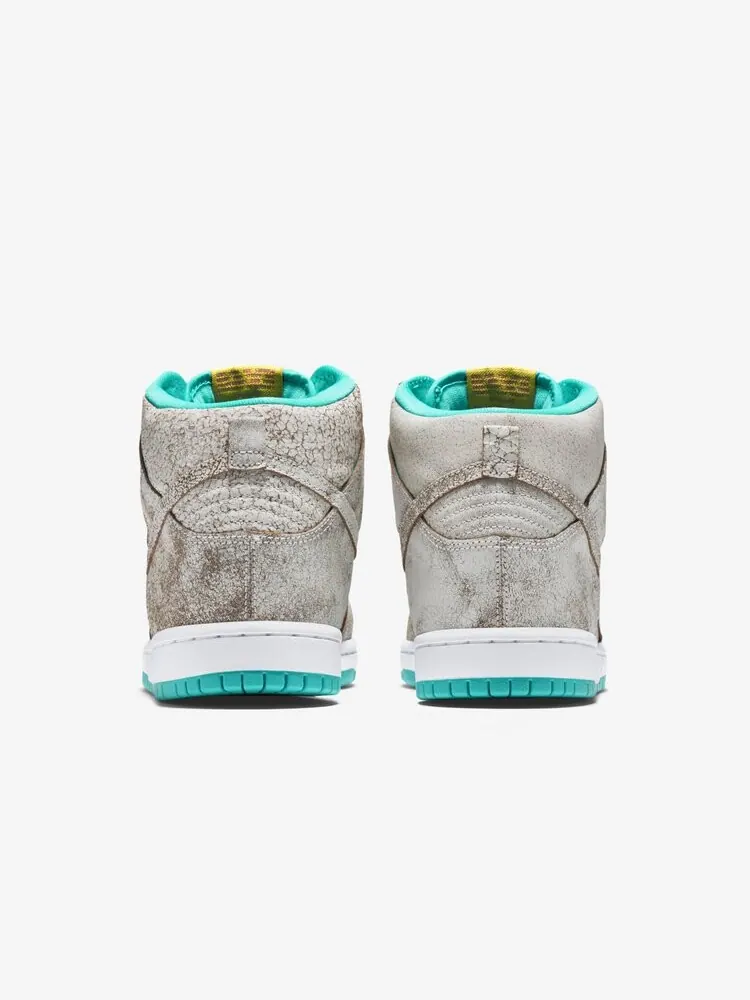 Кроссовки Nike Dunk High Premium SB 'Flamingo' — изображение 2 из 4, белый