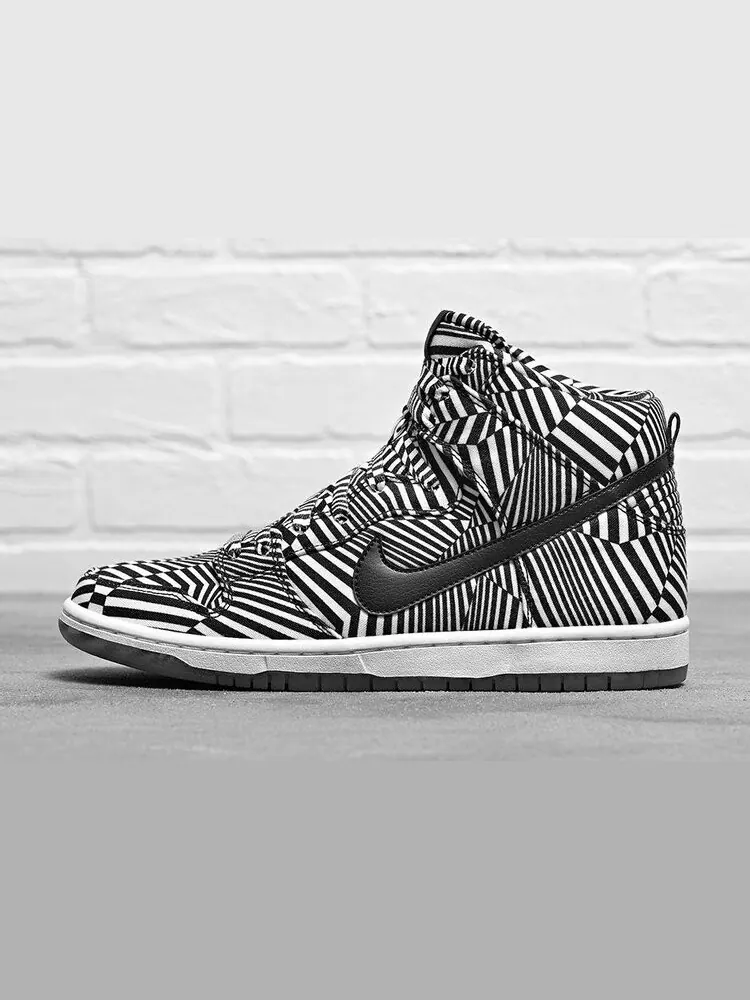 Кроссовки Nike Dunk High Premium SB 'Concept Car' — изображение 2 из 4, белый