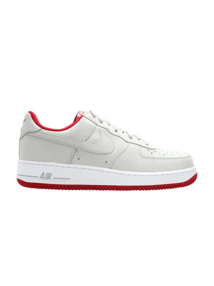 Кроссовки Nike Air Force 1 — изображение 1 из 1