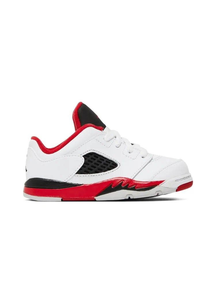 Кроссовки Air Jordan 5 Retro Low TD 'Fire Red' — изображение 1 из 4, белый