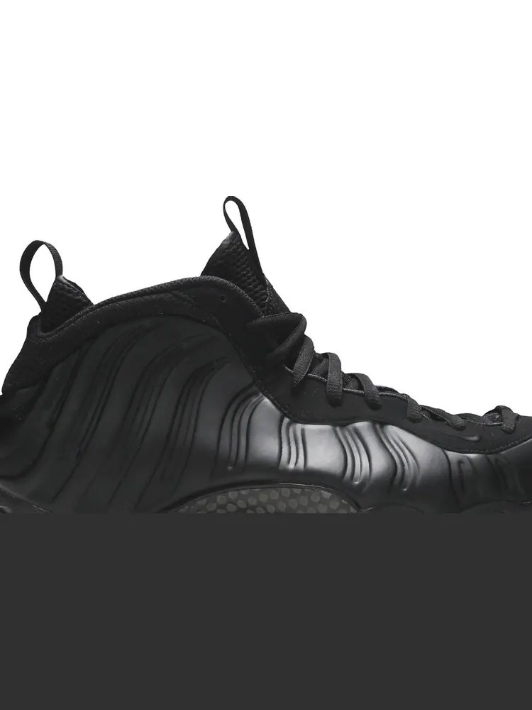 Кроссовки Nike Air Foamposite One Retro 'Anthracite' 2020 — изображение 2 из 8, черный