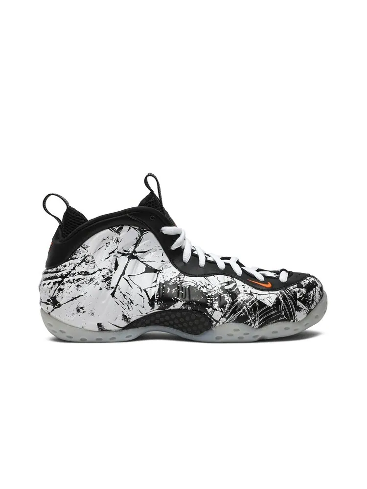 Кроссовки Nike Air Foamposite One — изображение 1 из 4, белый
