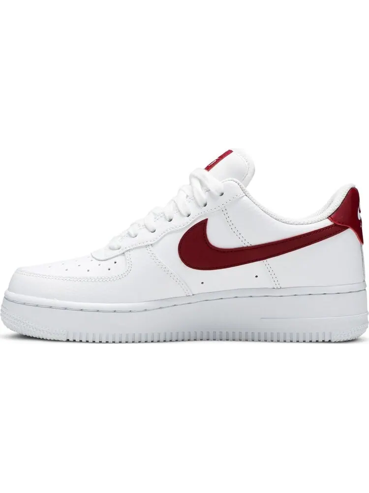 Кроссовки Nike Wmns Air Force 1 '07 'White Noble Red' — изображение 3 из 8, красный