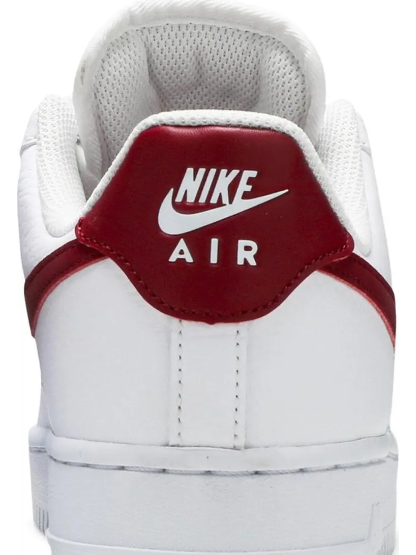 Кроссовки Nike Wmns Air Force 1 '07 'White Noble Red' — изображение 7 из 8, красный