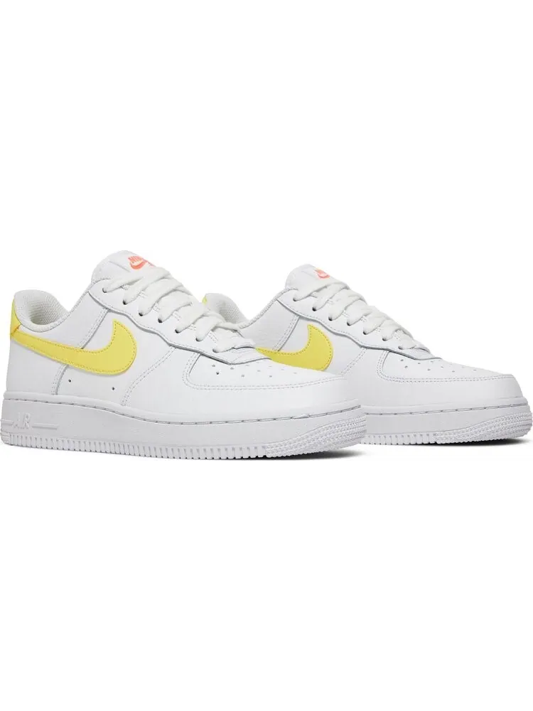 Кроссовки Nike Wmns Air Force 1 '07 'White Light Citron' — изображение 8 из 8, белый