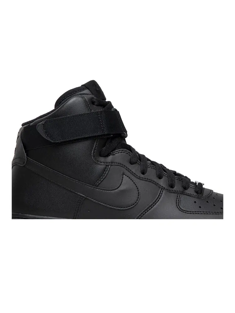 Кроссовки Nike Air Force 1 High '07 'Triple Black' — изображение 2 из 4, черный