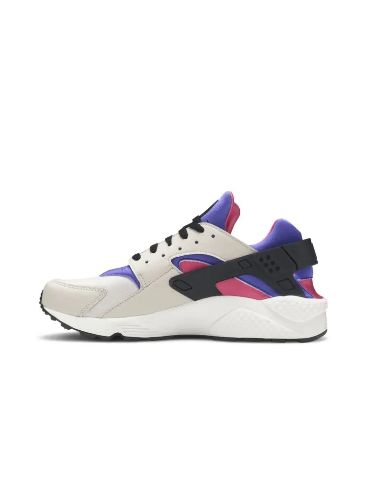 Кроссовки Nike Air Huarache 'Persian Violet' — изображение 3 из 4, загар