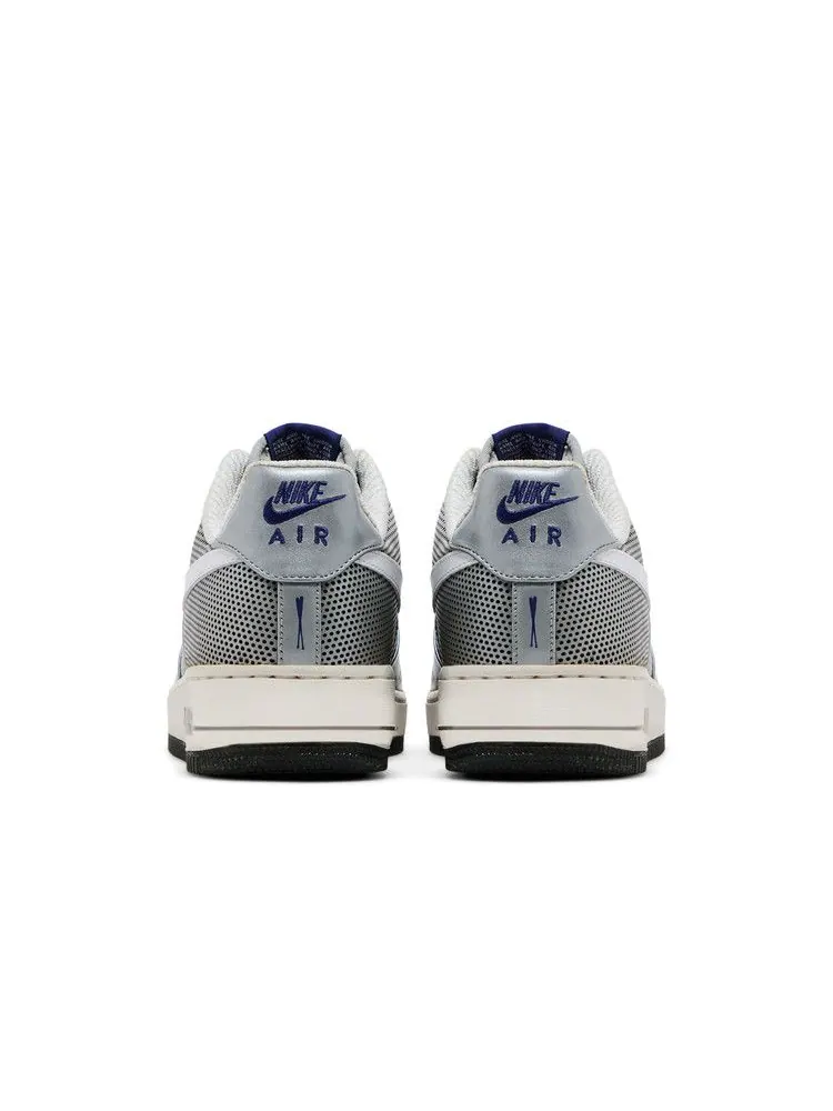 Кроссовки Nike Air Force 1 Low Premium 'Futura' — изображение 7 из 9, серебристый/белый