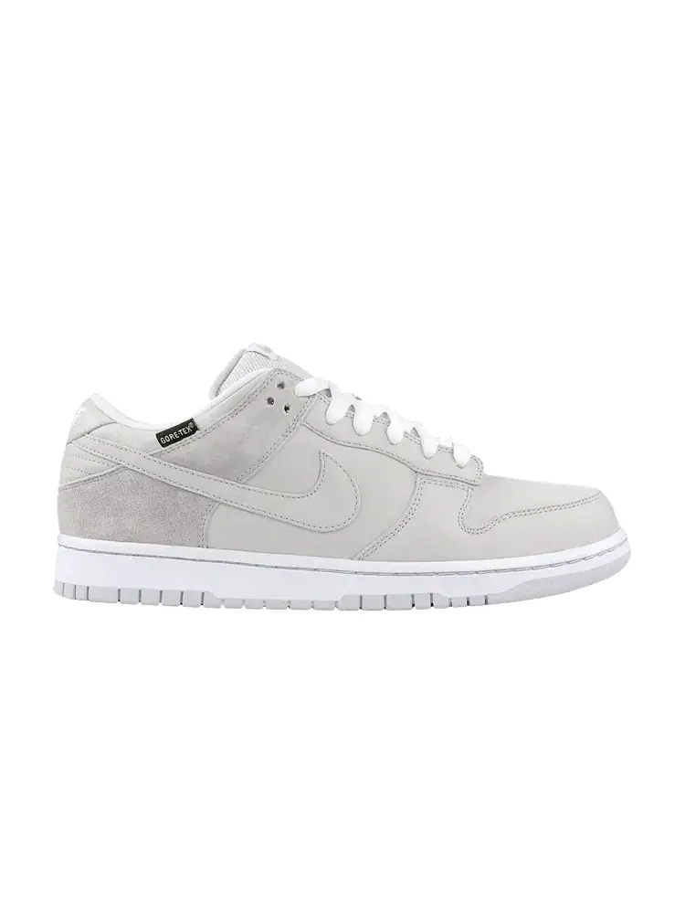 Кроссовки Nike Medicom Toy x Dunk Low Premium GORE-TEX, Medicom 5 — изображение 1 из 1, серый