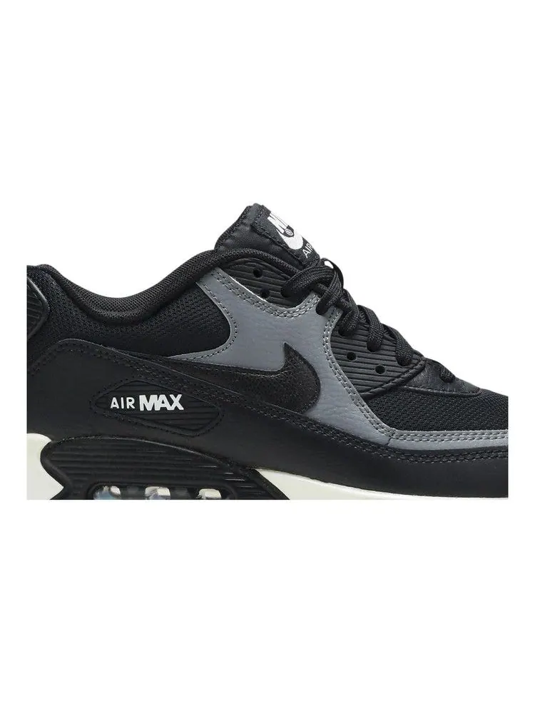 Кроссовки Nike Wmns Air Max 90 — изображение 2 из 8, черный серый