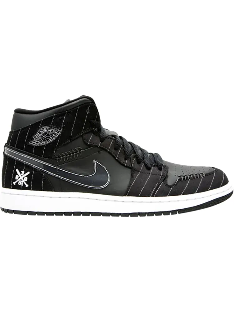 Кроссовки Air Jordan 1 Retro Barons - Away — изображение 1 из 6, черный