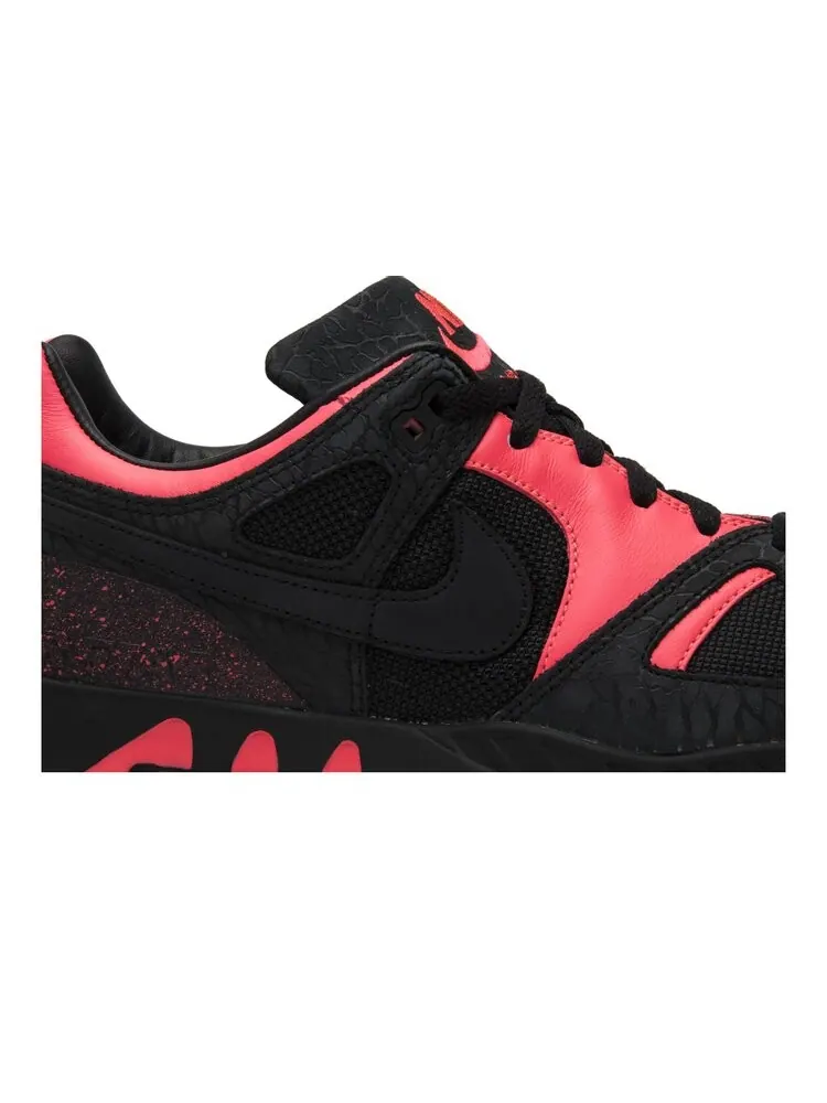 Кроссовки Nike Air Stab Premium 'Runnin N Gunnin' — изображение 2 из 4, красный