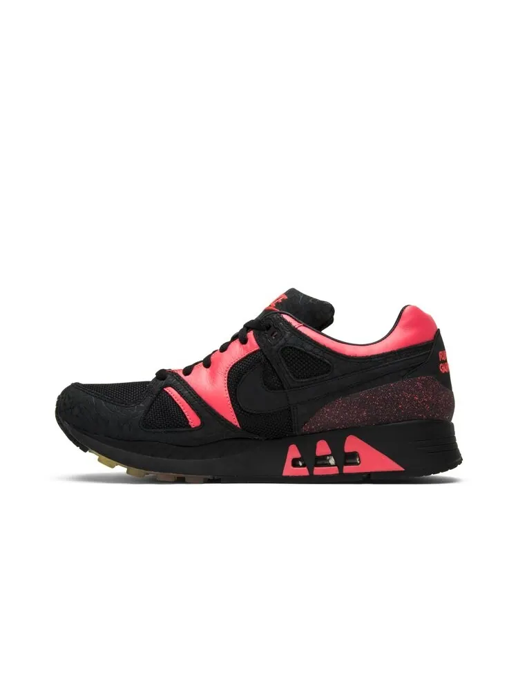 Кроссовки Nike Air Stab Premium 'Runnin N Gunnin' — изображение 3 из 4, красный