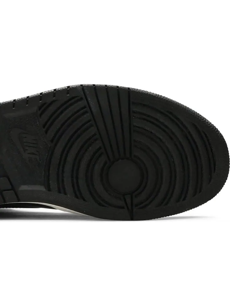 Кроссовки Air Jordan 1 Retro High Black Patent — изображение 5 из 8, черный