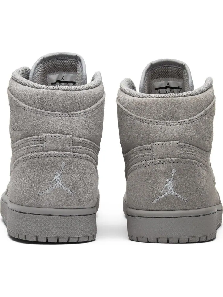 Кроссовки Air Jordan 1 Retro High Grey Suede — изображение 6 из 8, серый
